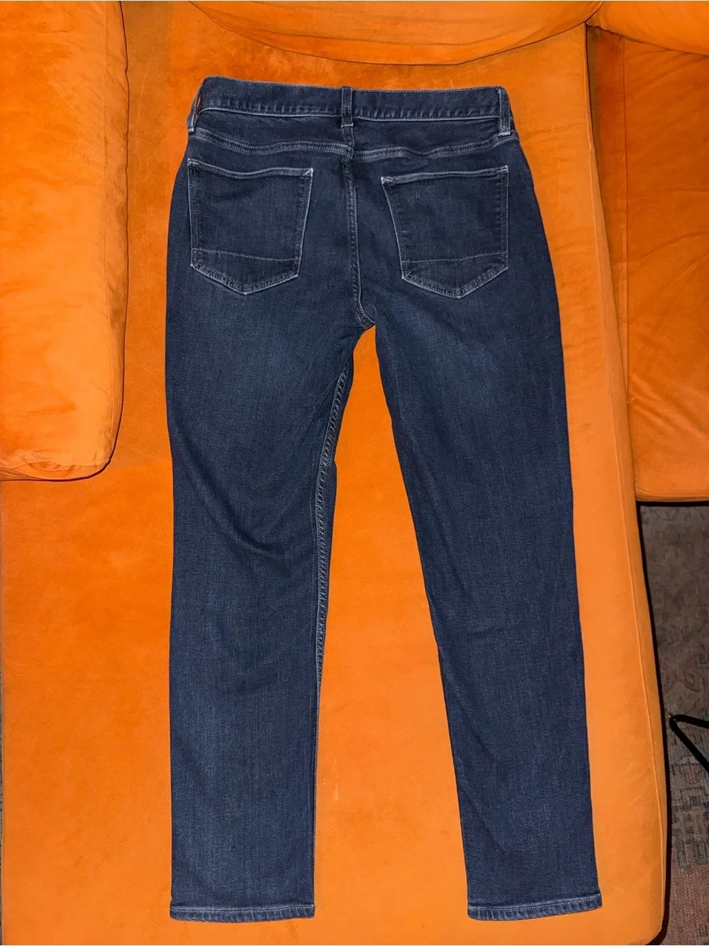 Men's Banana Republic Dark Blue Distressed, “Traveler Jean” Size 31x30